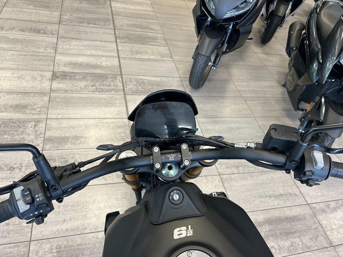 Moto Morini Seiemmezzo SCR 650 2025 - 15