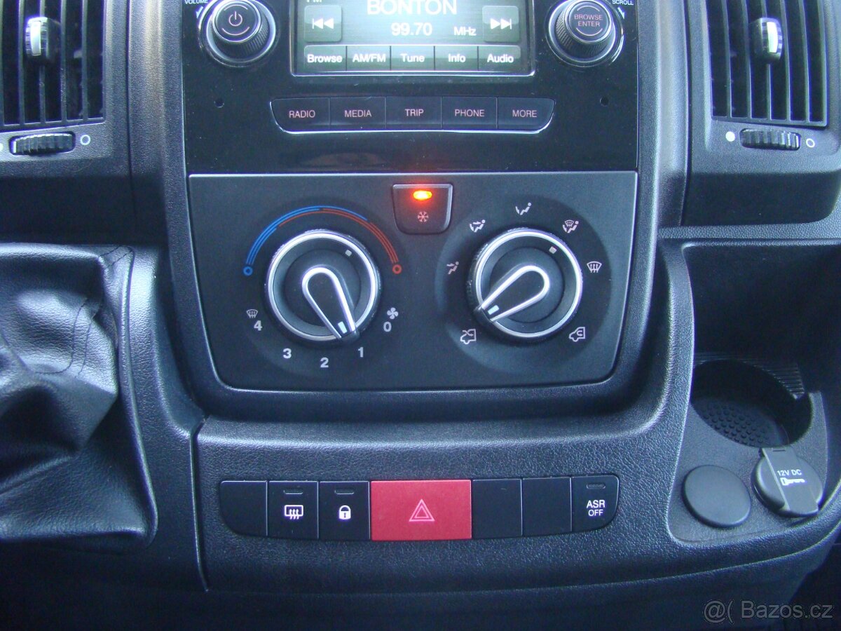 Peugeot Boxer 2.0 HDi KLIMA ČR 1.MAJ ODPOČET DPH - 15