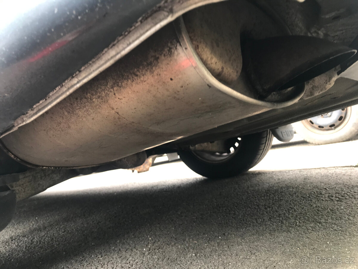 BMW 528i E39 1999 142kW 286S2 - dily, JEZDI - 15