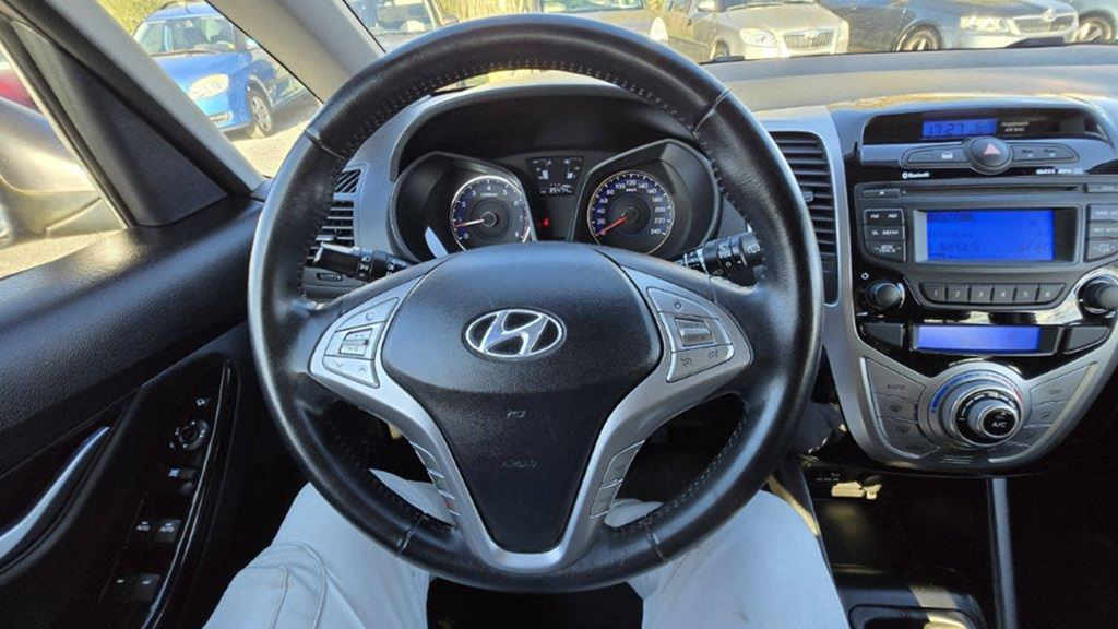 HYUNDAI ix20 1.4CVVT STYLE 1MAJITEL - 15