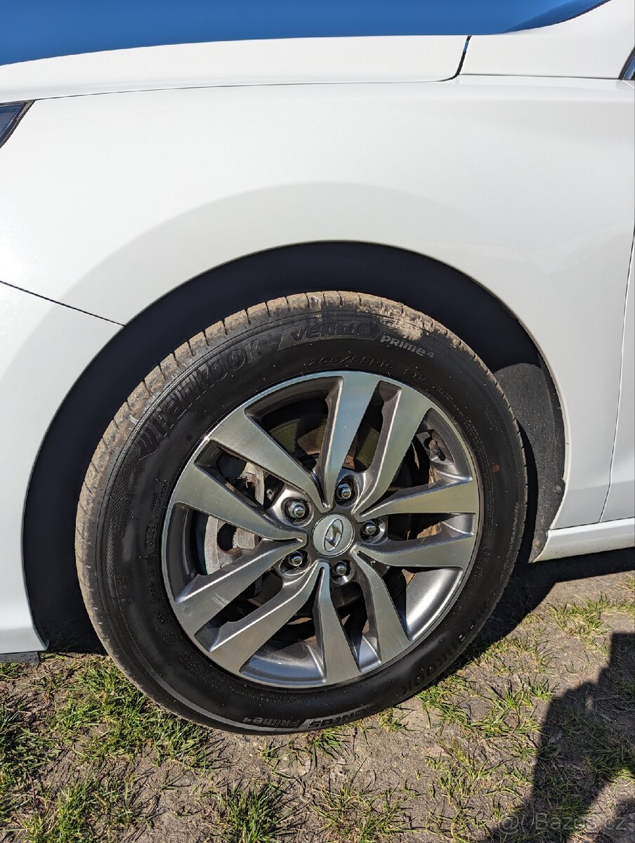 Hyundai i30 fastback - 15