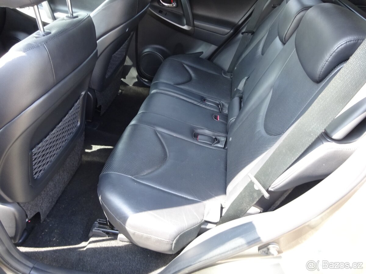 Toyota Rav4 2.2 D-D4 r.v.2011 4x4 AUTOMAT - 15