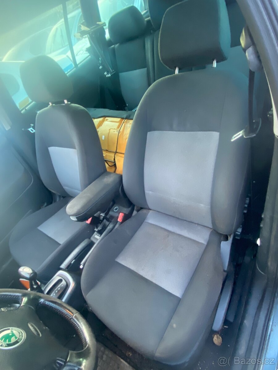 Škoda Octavia 1 combi- bez koroze( barva 9901) - 15