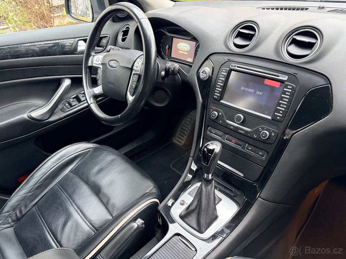Ford Mondeo 2012 - 15