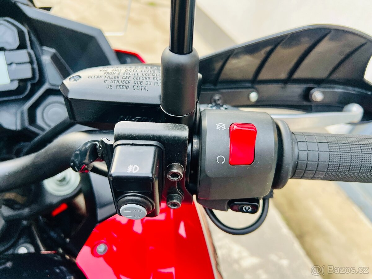 Kawasaki Versys 1000 Grand Tour, možnost splátek a protiúčtu - 15