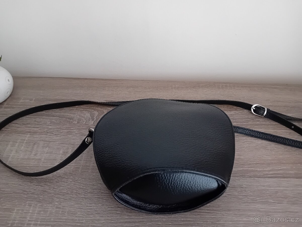 Genuine Leather dámská malá kabelka kožená - 15