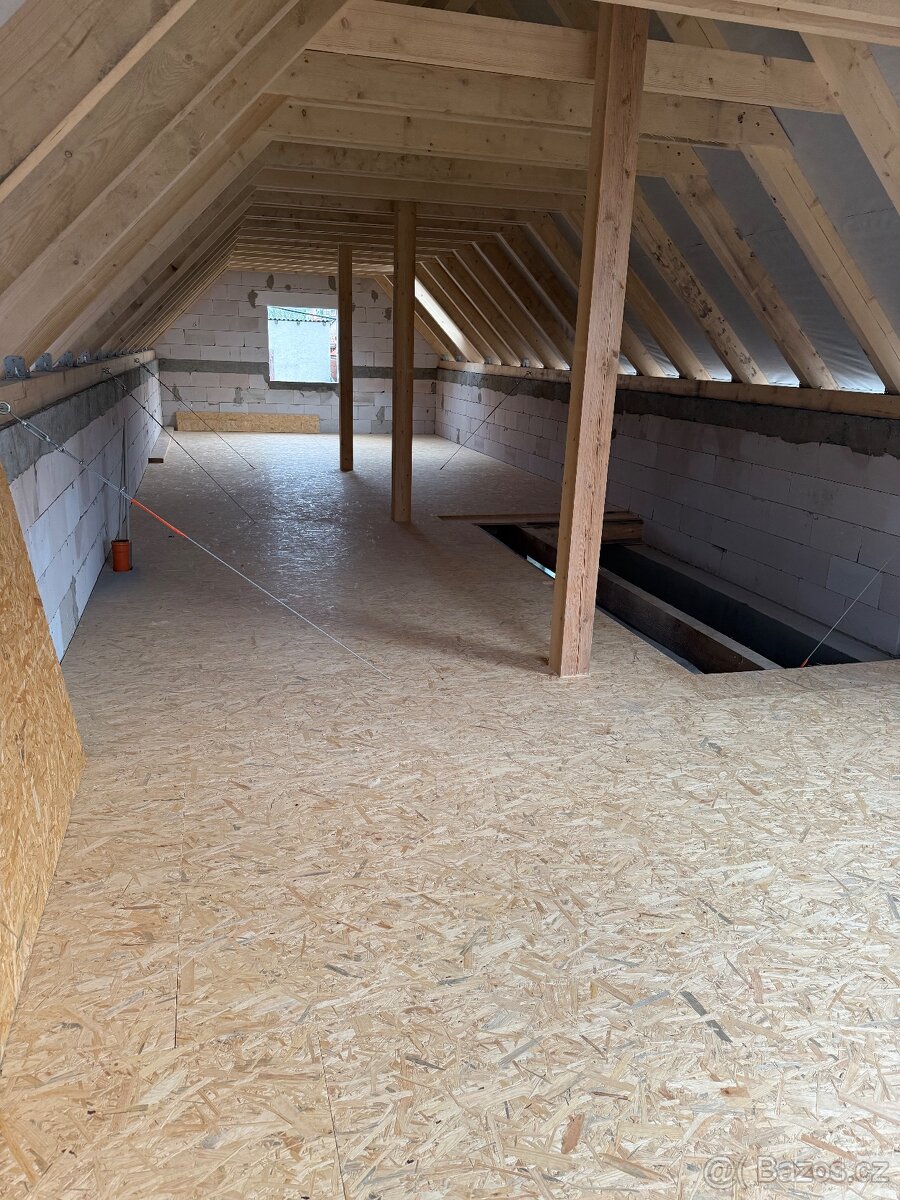 POZOR NOVA CENA Prodám RD v hrubé zástavbě - 15