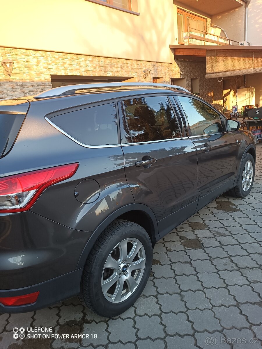 Ford Kuga 4×4, 132 kw Titanium 2.0 tdci - 15