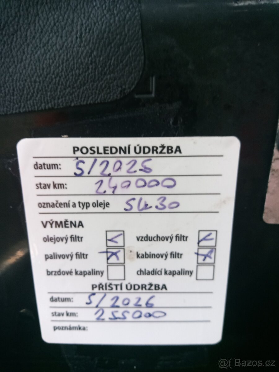 Prodám Mitsubishi Outlander - 15