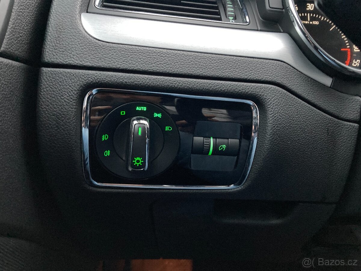 Škoda Superb, 2,0TDI/103kW ČR DSG Facelift - 15