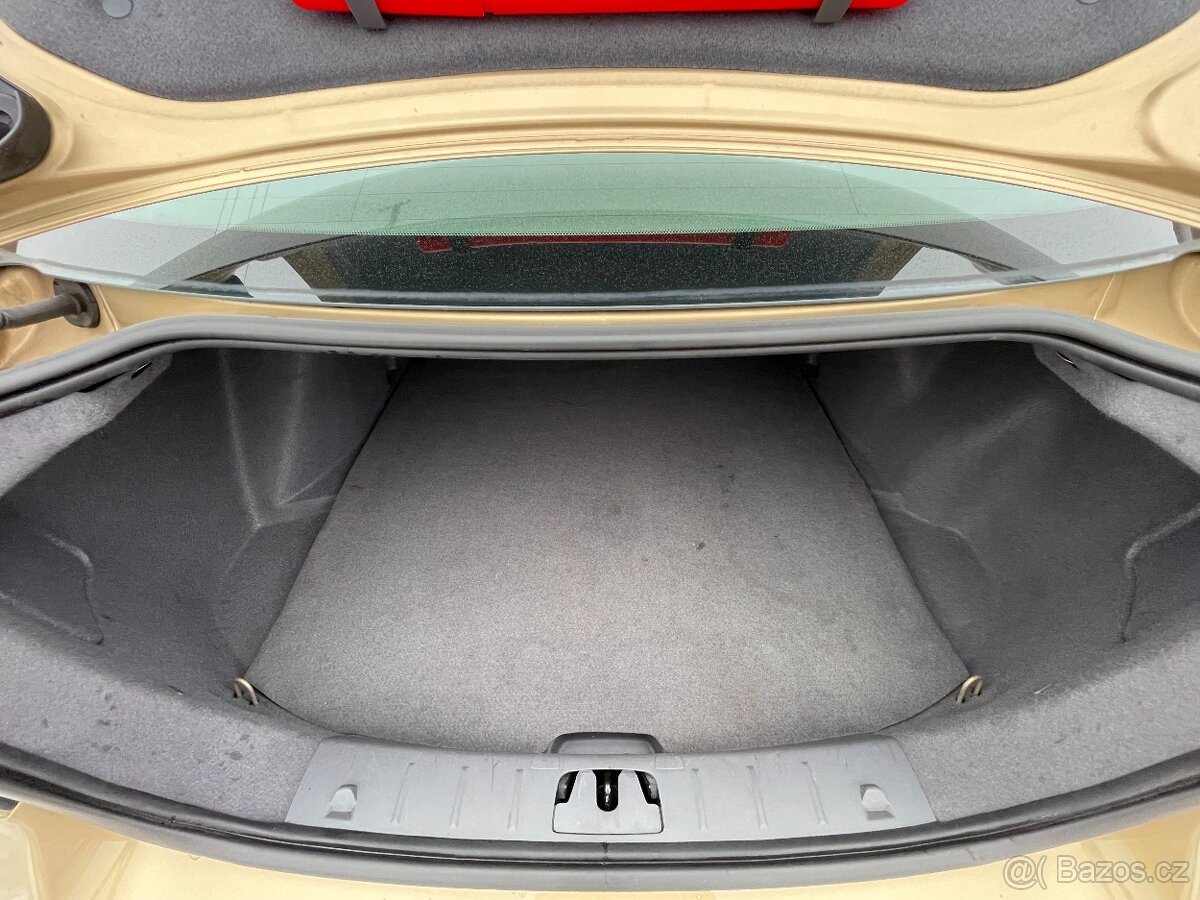 Volvo S40, 1.8i 92kW46tisKMPRAV.SERVIS - 15