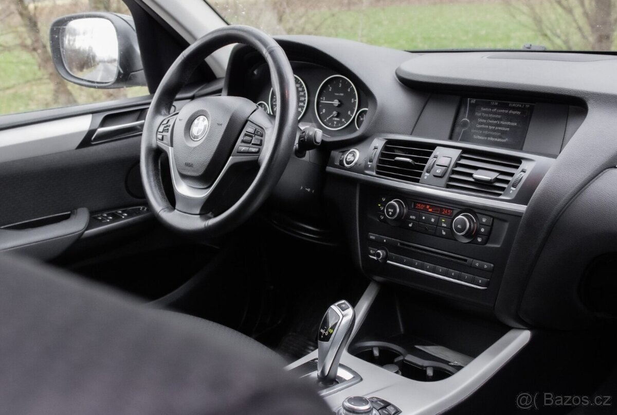 BMW X3 xDrive20d A/T - 15
