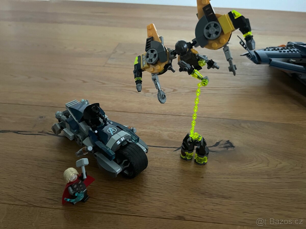 Lego Avengers raketa + bonusová Lego Avengers motorka - 15