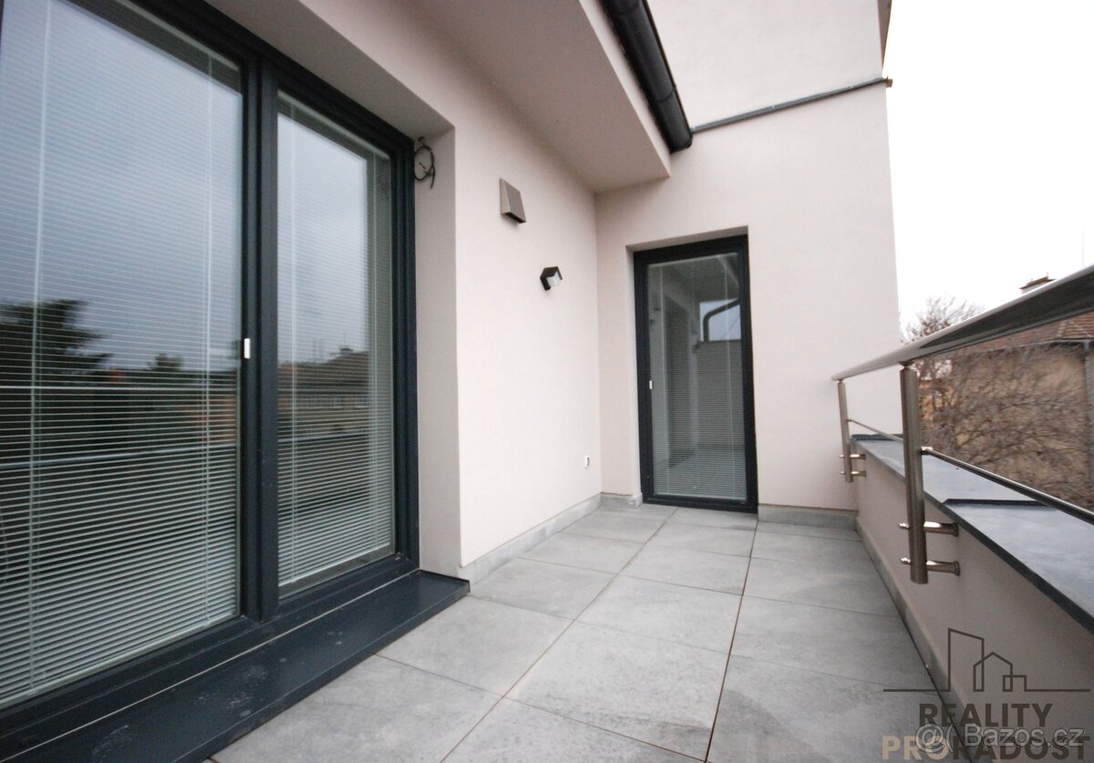 Pronájem bytu 2+kk s terasou, Olomouc - 15