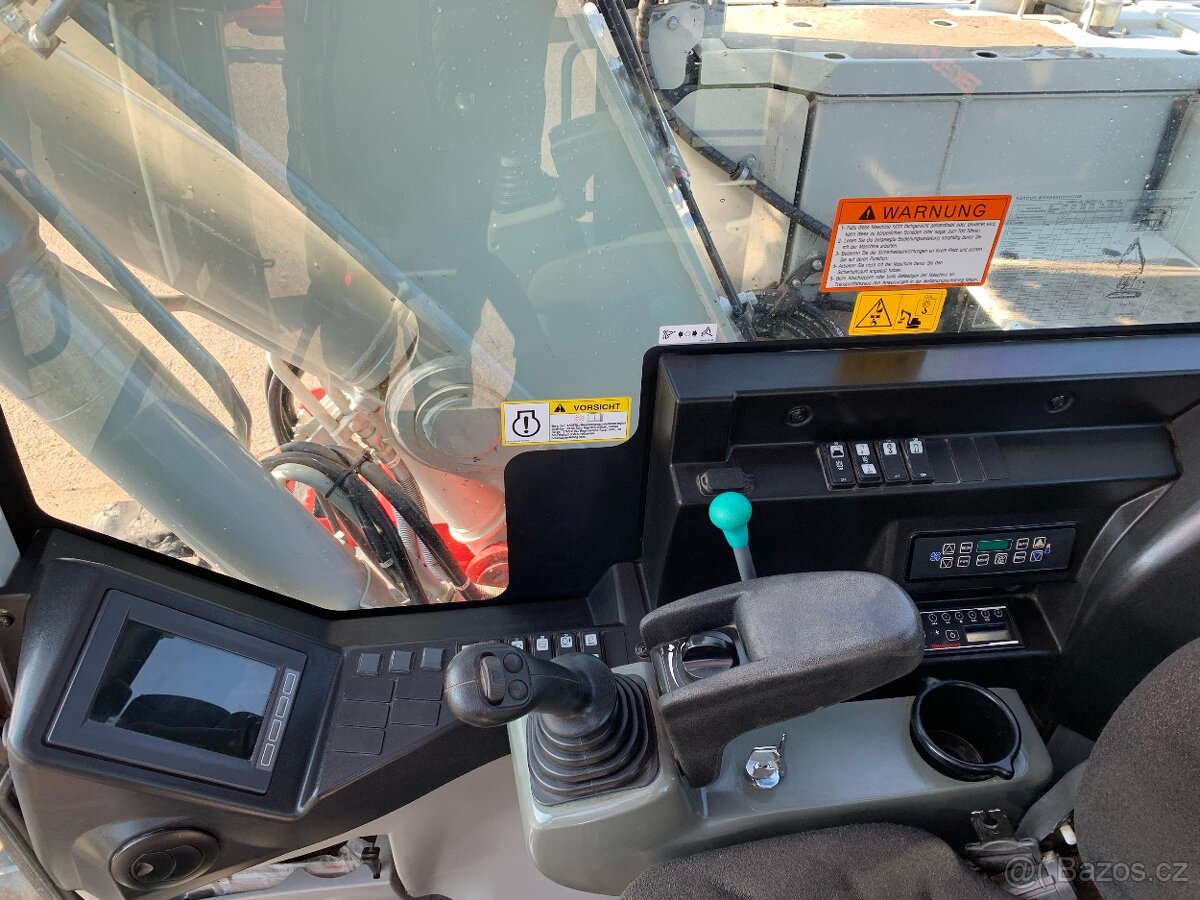 Takeuchi TB 2150R 1727MTH - 4xlžíce - 15