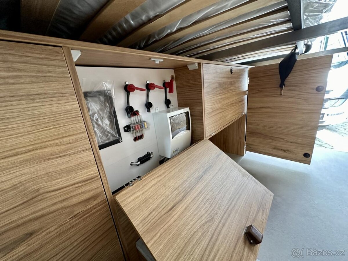 V0257 - KM DEXTER 625 - 15