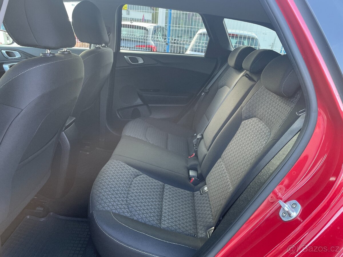 Kia Ceed 1.4 T-GDI/103kW GPF TOP - 15