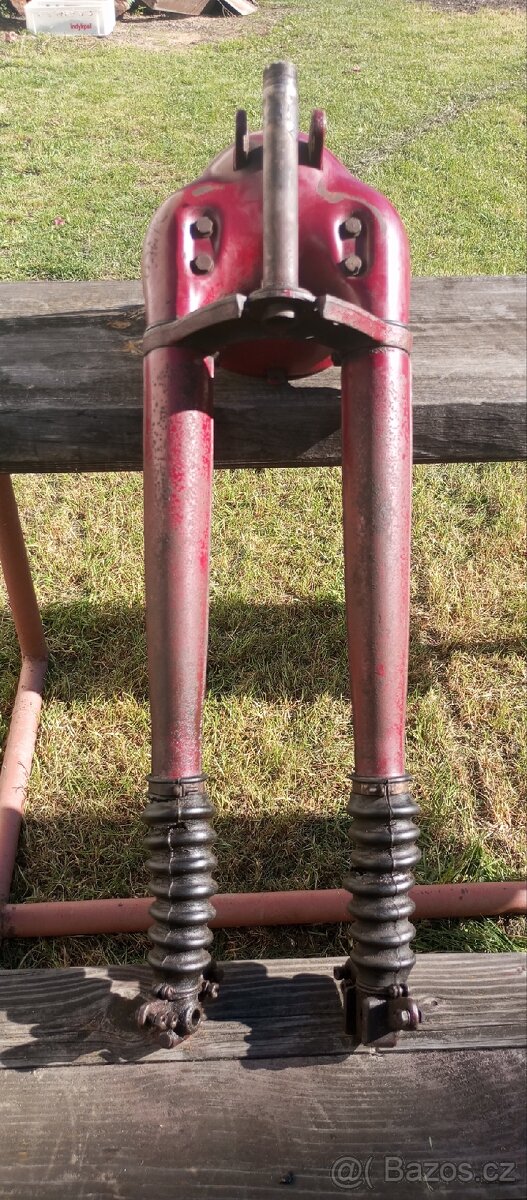 Jawa pérák předek - 15