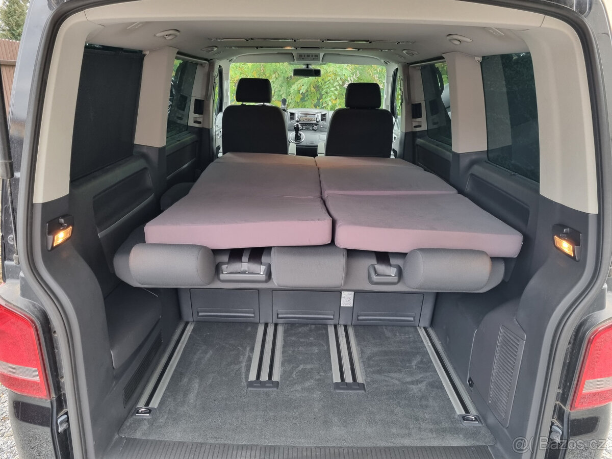 VW Multivan 2.0TDi 103kW DSG 7 míst - 15