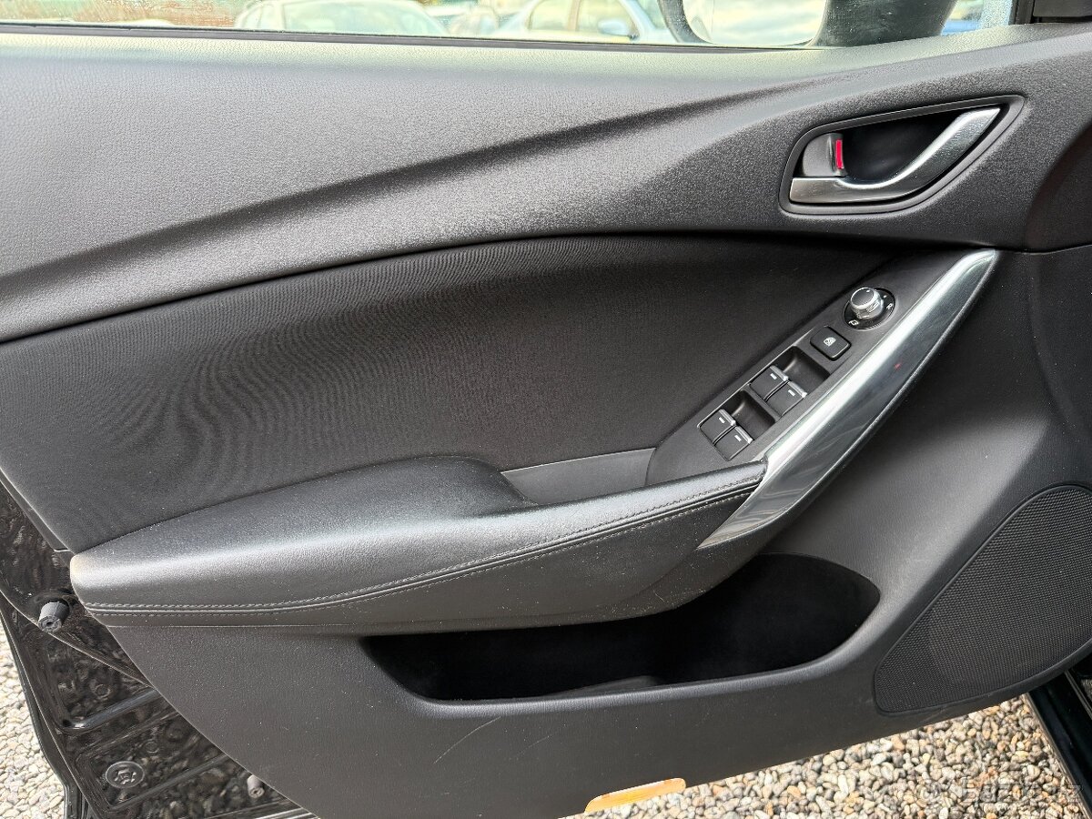 Mazda 6 2.0i SKYACTIV 107kW 1.maj. ČR 2015 - 15