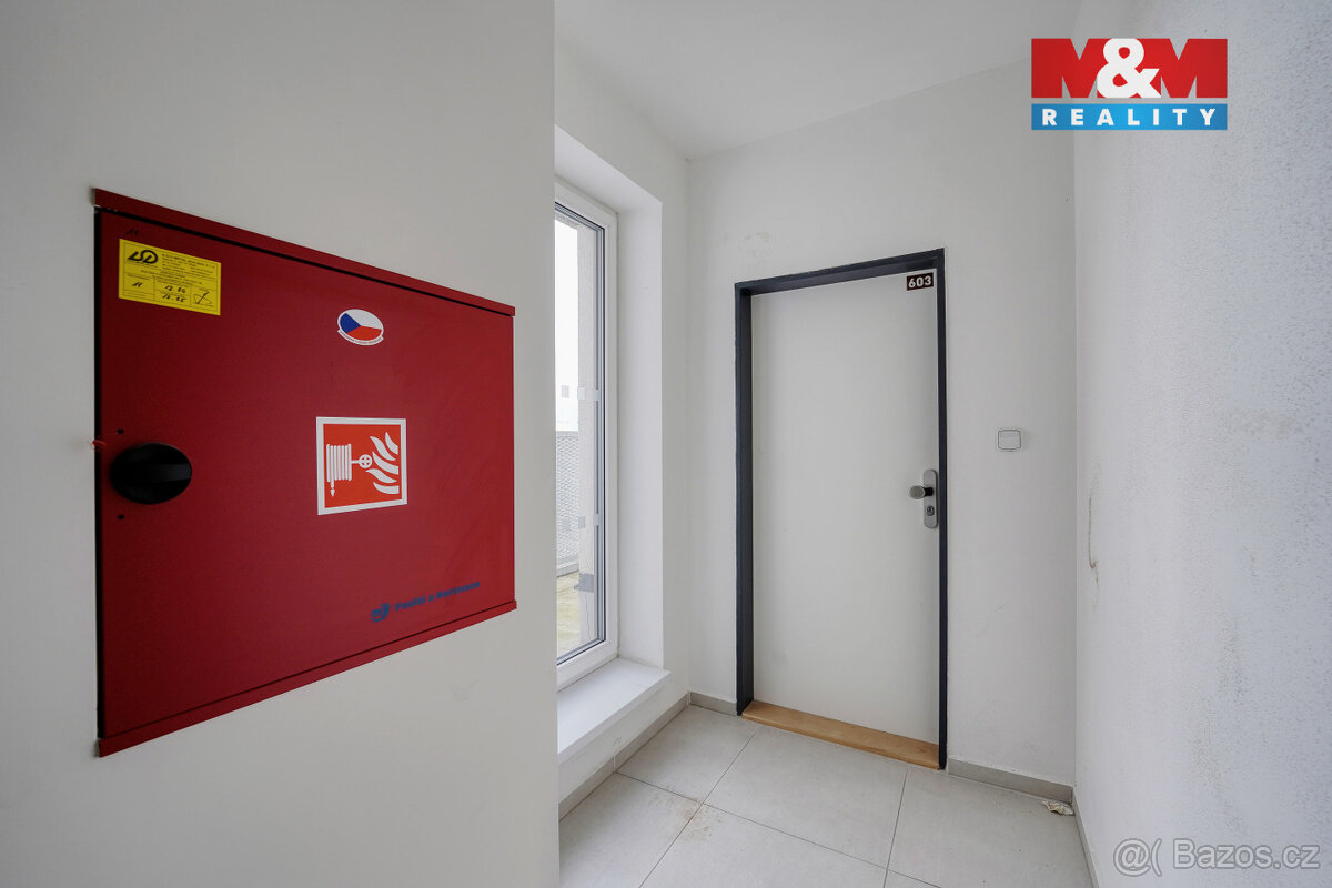 Pronájem bytu 2+kk, 78 m², Plzeň, ul. Železniční - 15