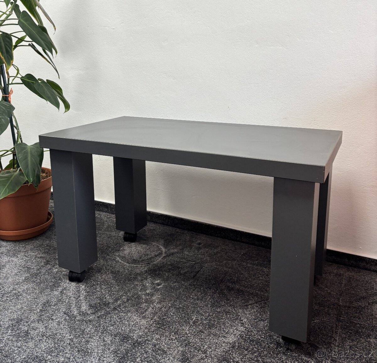 Prodáme kompletní vybavení kanceláře – špičková kvalita - 15