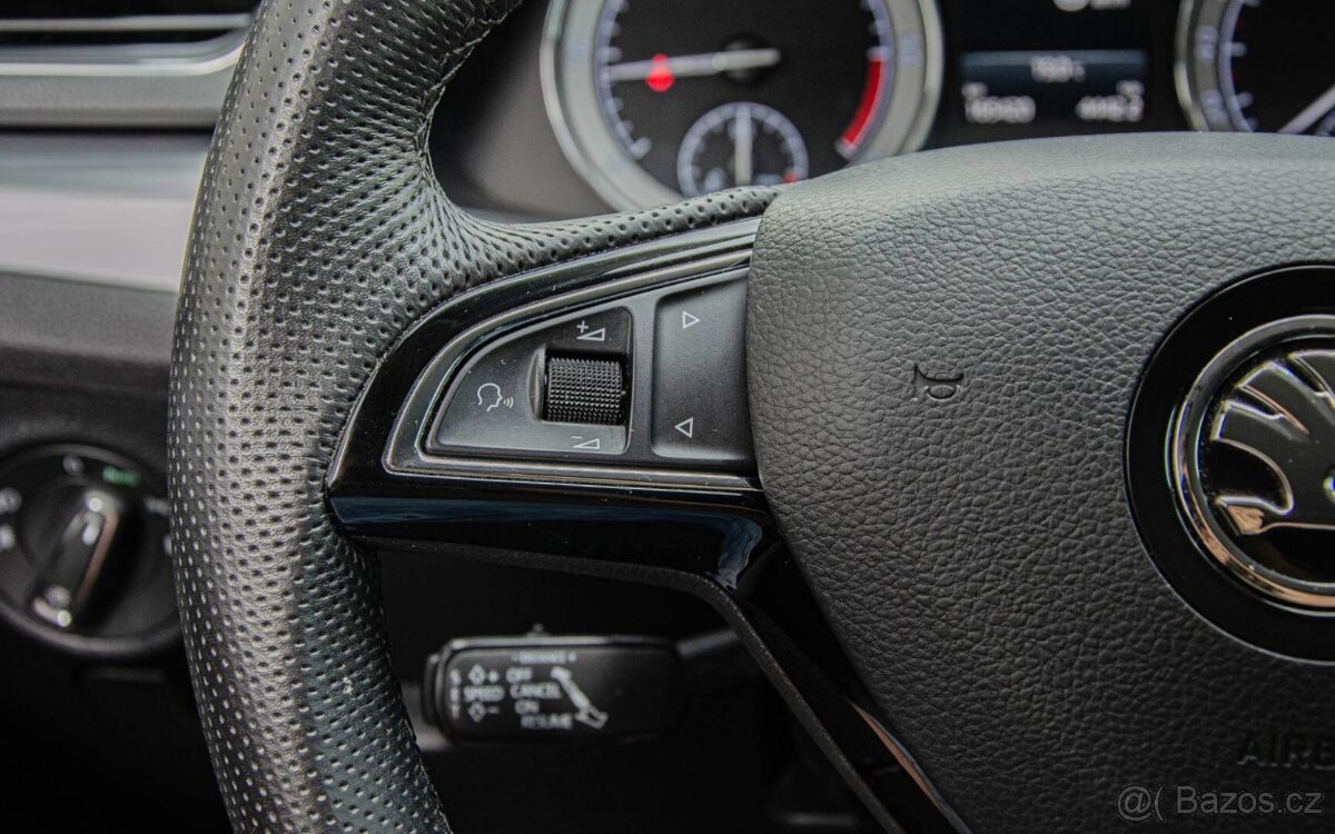 Škoda Superb 2.0 TDI SCR DSG - 15