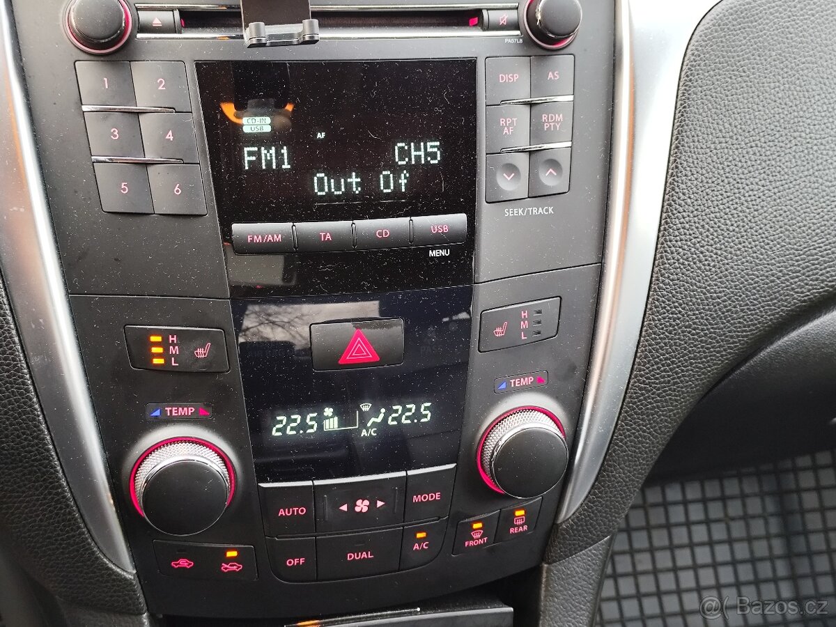 Suzuki Kizashi 2.4, 4x4, automat - 15