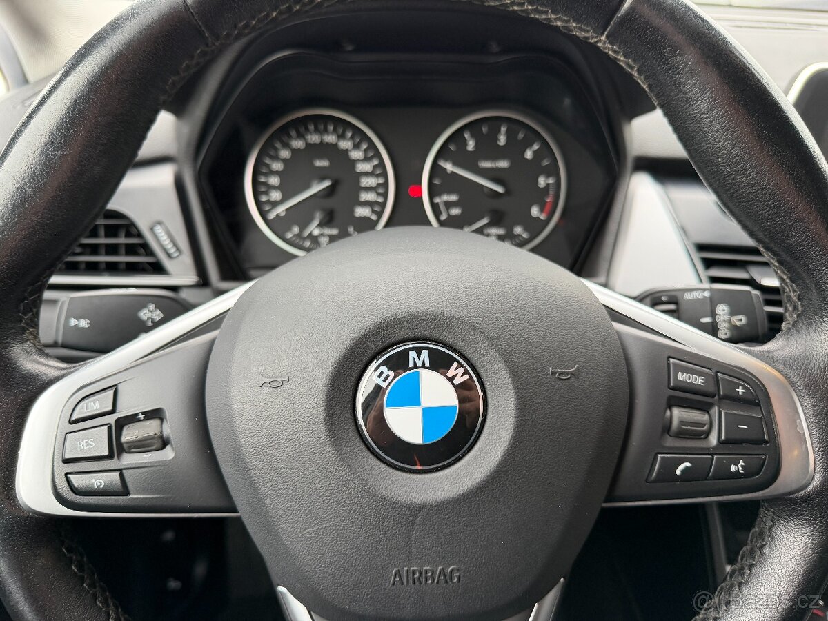 BMW Řada 2, 216d 85kW Active Tourer - 15