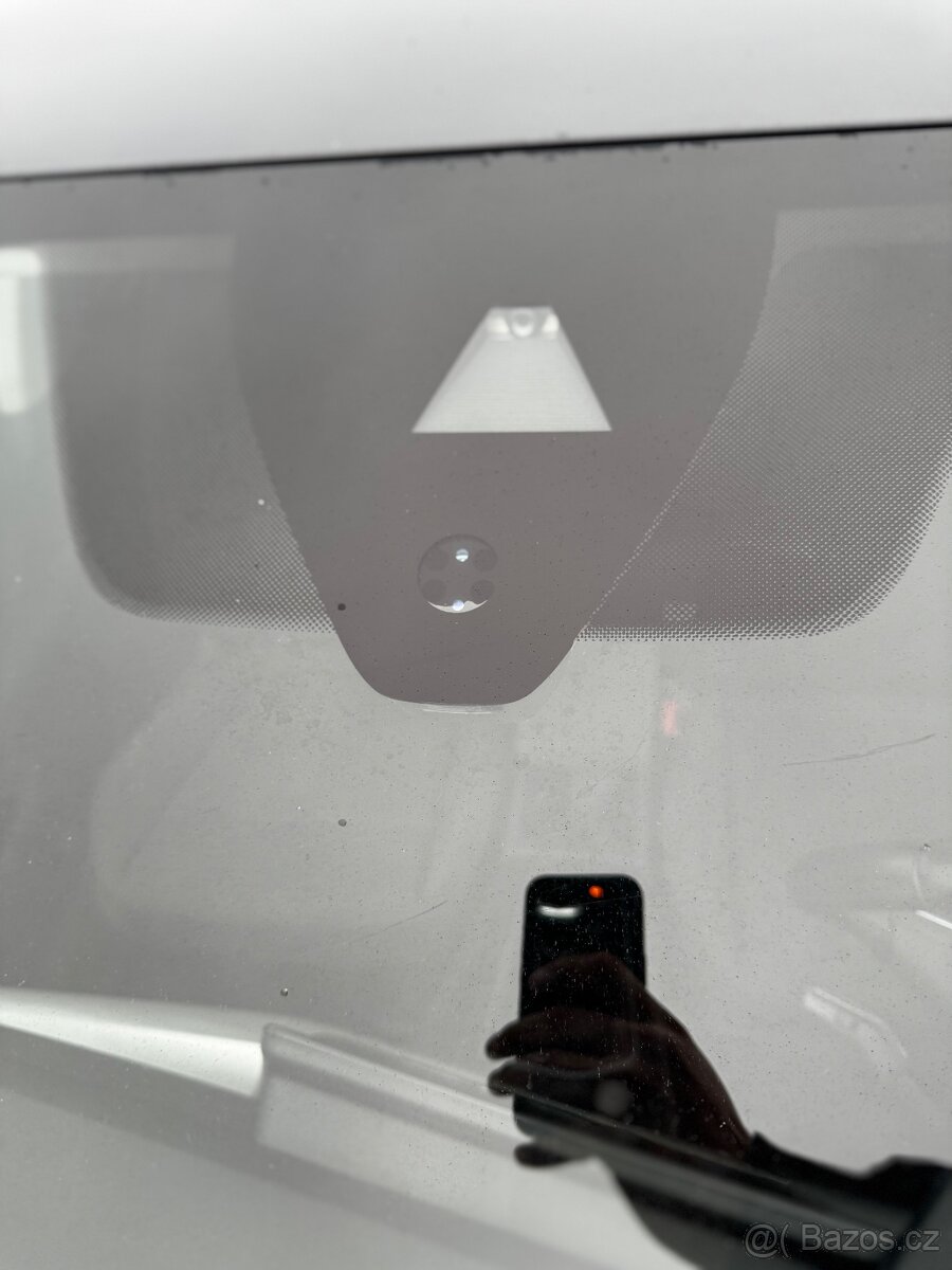 VW Golf 8 1.5 TSI 130k First Edition | TOP výbava | Matrix - 15