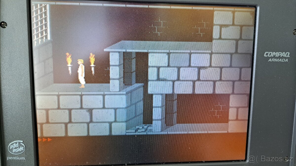 Historický notebook Compaq Armada 1120 - Pentium 100MHz - 15