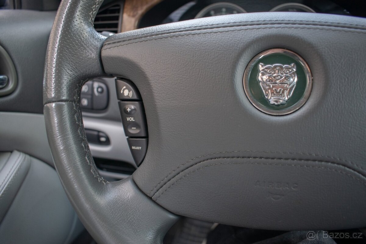 Jaguar S-Type 3.0 V6 175kw Manual - 15