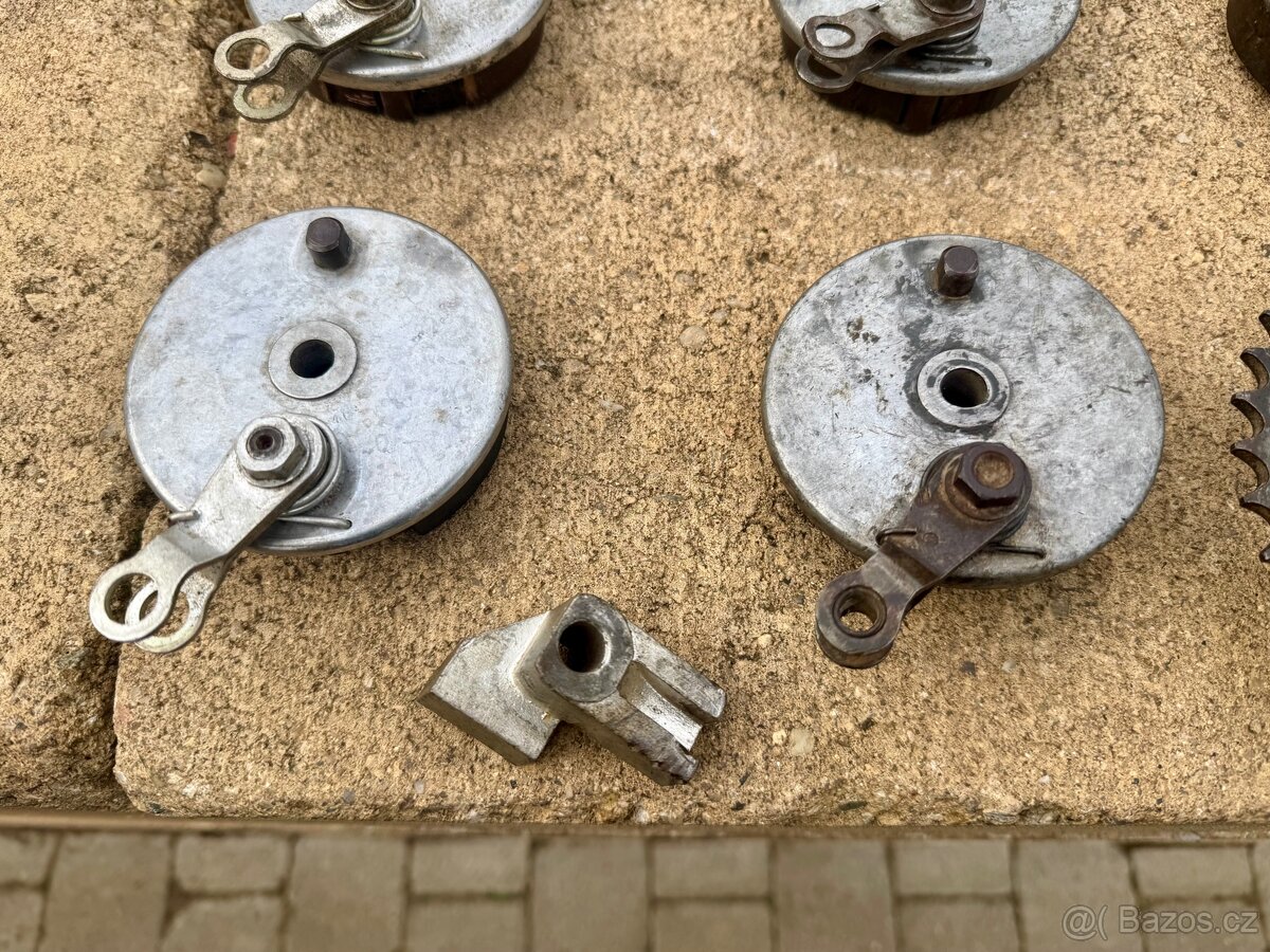 Jawa Jawetta, Stadion - díly - 15