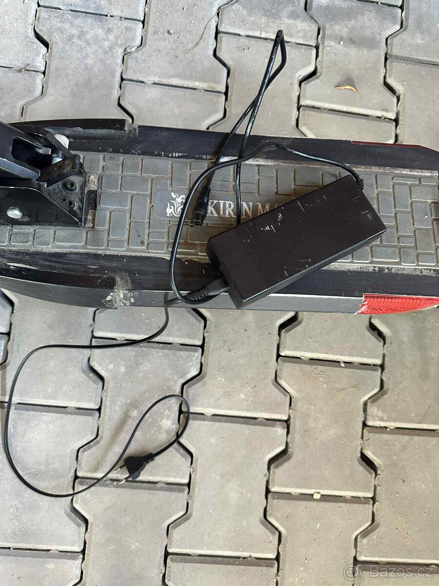 KUGOO KIRIN M4 PRO + ext. bat. 32AH (Samsung články) - 15