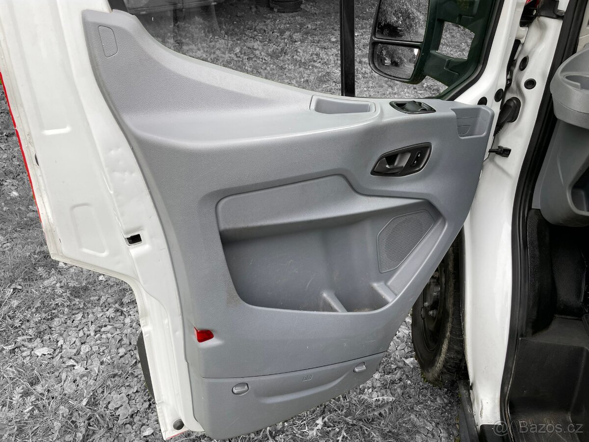 Ford Transit 2.0 1.MAJ. ČR DPH 7MÍST TAŽNÉ - 15