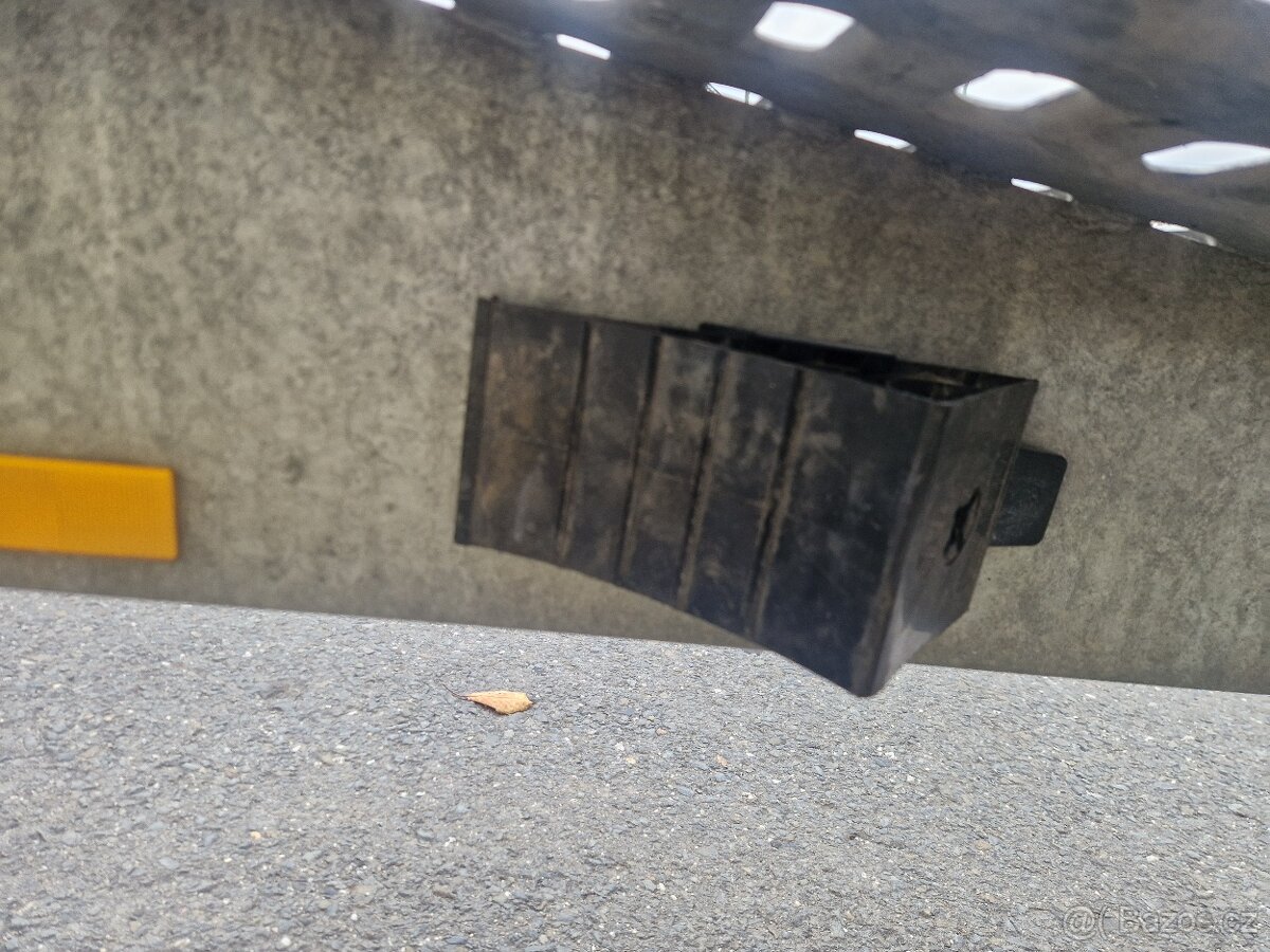 Autoprepravnik BORO 2024 - 15