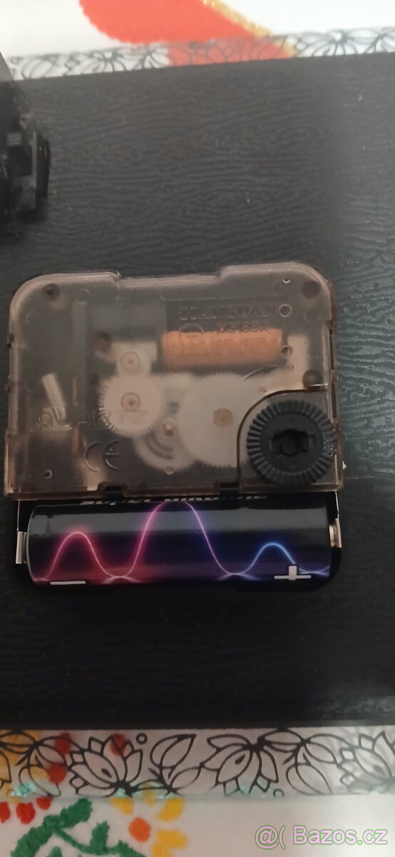 Vintaga skleněné hodiny - 15