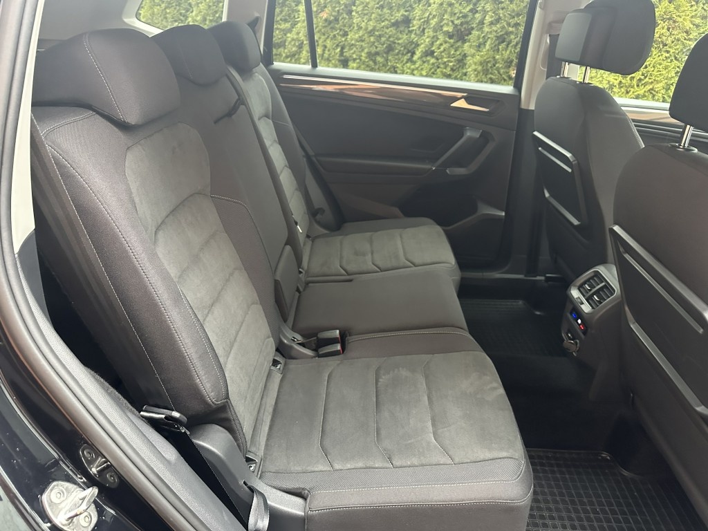 VW Tiguan Allspace 2.0 TDi 140kW serviska - 15