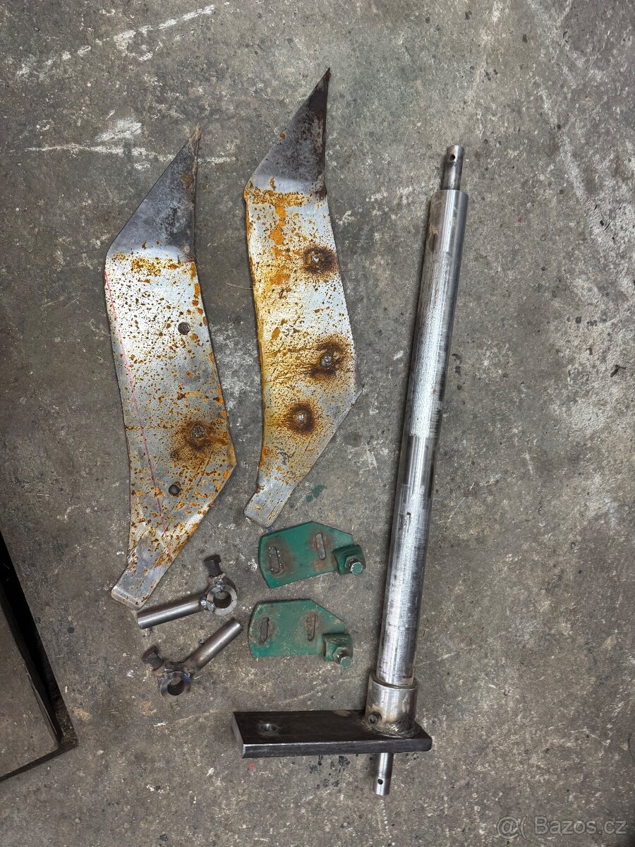 Predám traktor Hattat c3065 s pluhom Kverneland MZ - 15