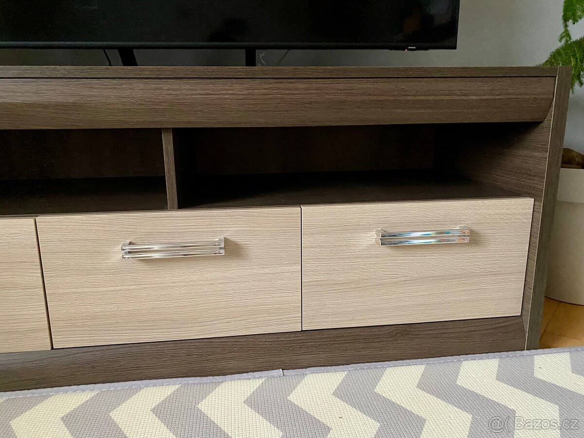 Nabytek za 5000 komplet - 15