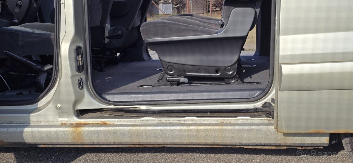 Peugeot Expert Tepee 2.0 HDi (8 míst) - 15