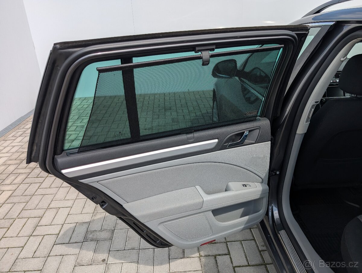 Škoda Superb Combi 2.0 TDI / 103 kW DSG Ambition - 15