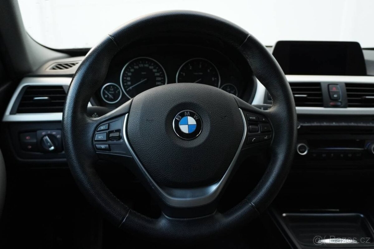 BMW Řada 3 318 d - 15