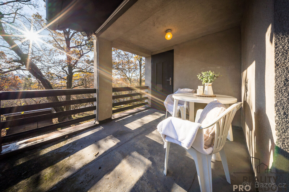 Prodej chaty 51 m² pozemek 521 m² – Tvarožná Lhota, okres H - 15