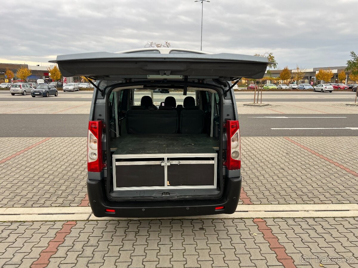 Peugeot Expert 2.0 HDi 94kw long Webasto lůžko - 15