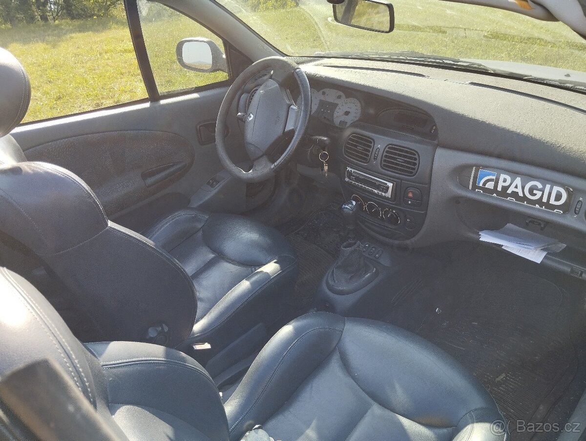 Renault Megane Cabrio 1.6 16 79KW - 15