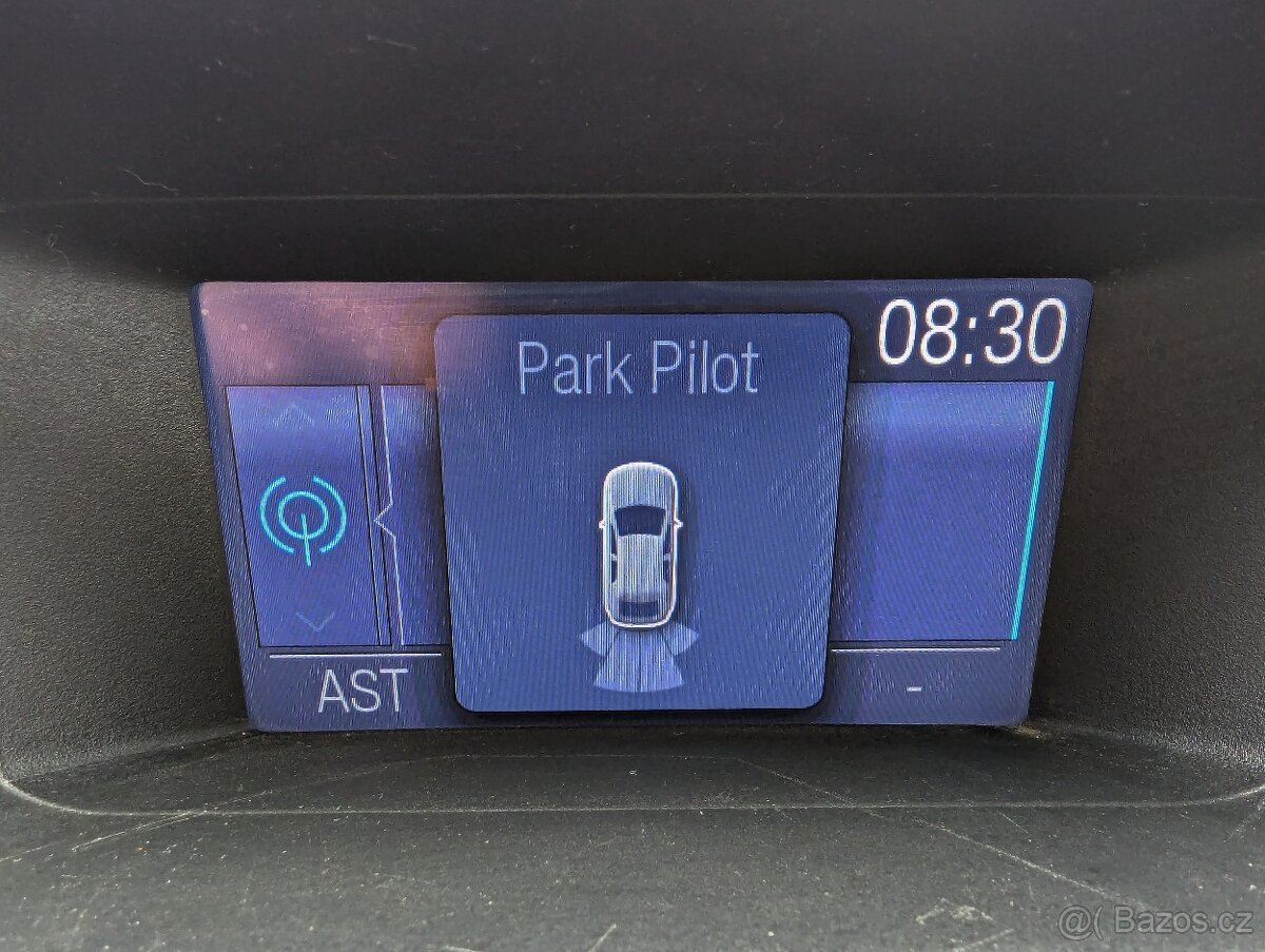 Ford Ranger 3.2TDCi 147kW LIMITED ZÁRUKA - 15