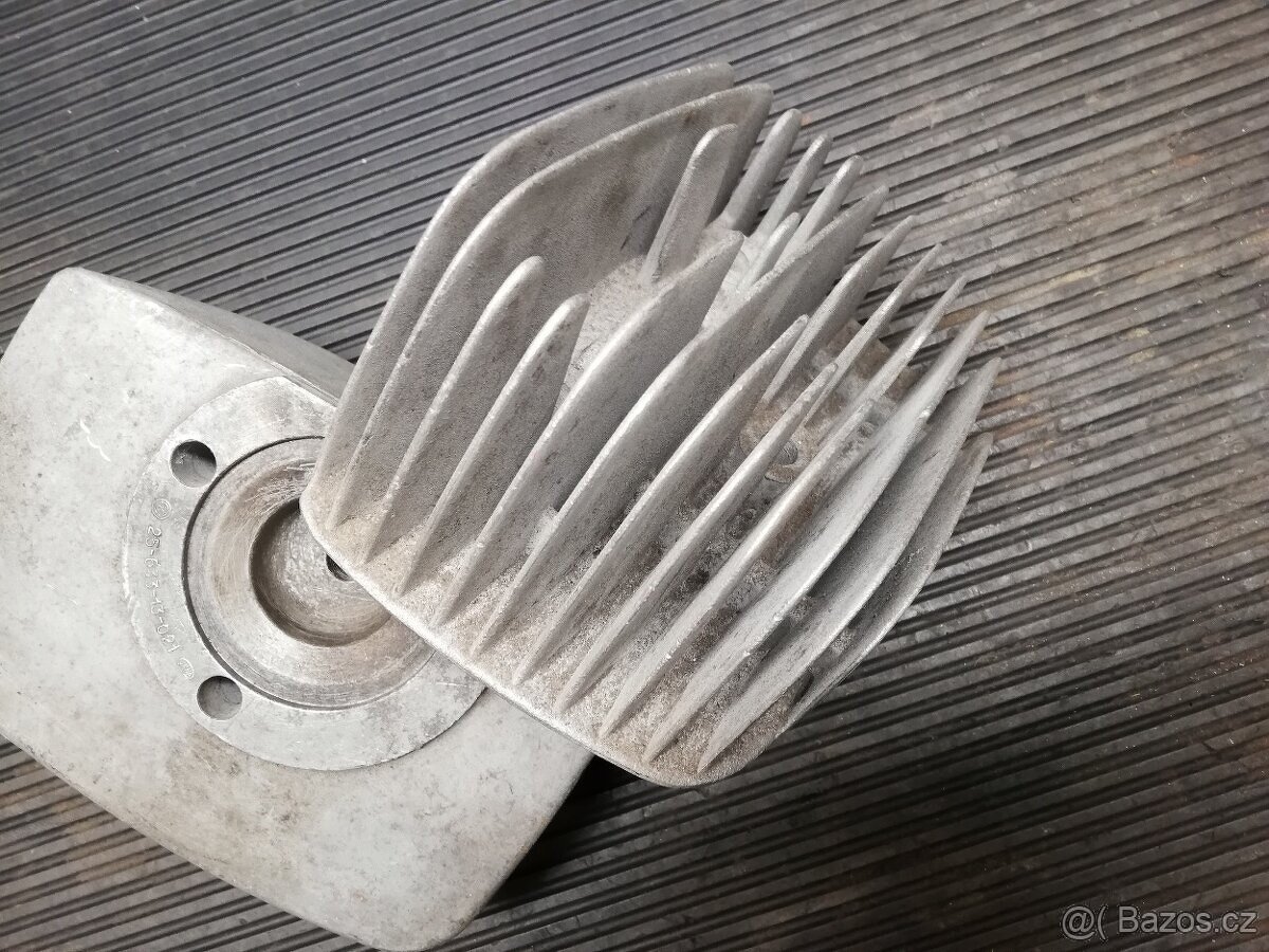 Šikmé hlavy Jawa californian 350 362 IV Bizon 633 první 634 - 15