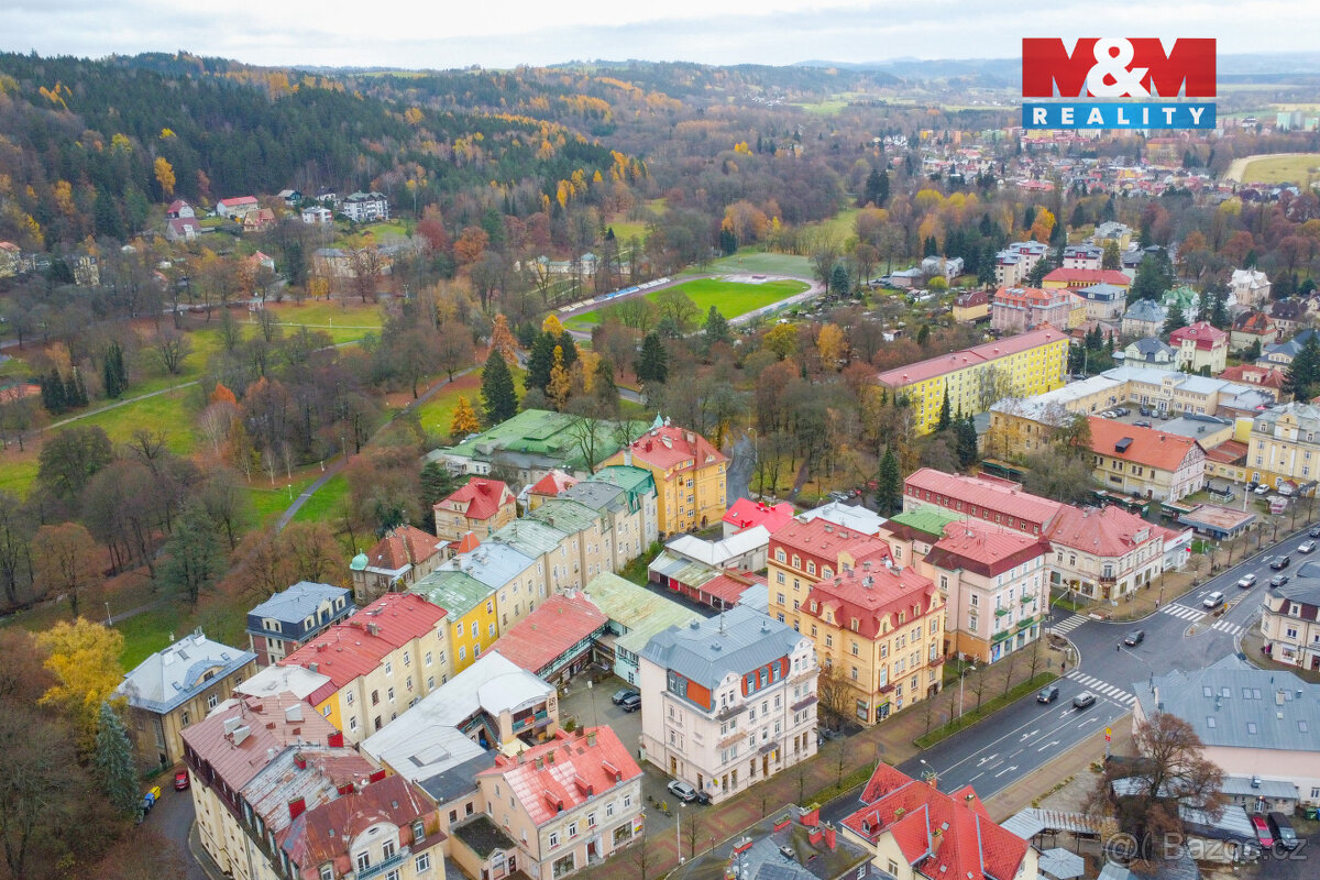 Prodej bytu 3+1, 92 m², Mariánské Lázně, ul. Hlavní třída - 15
