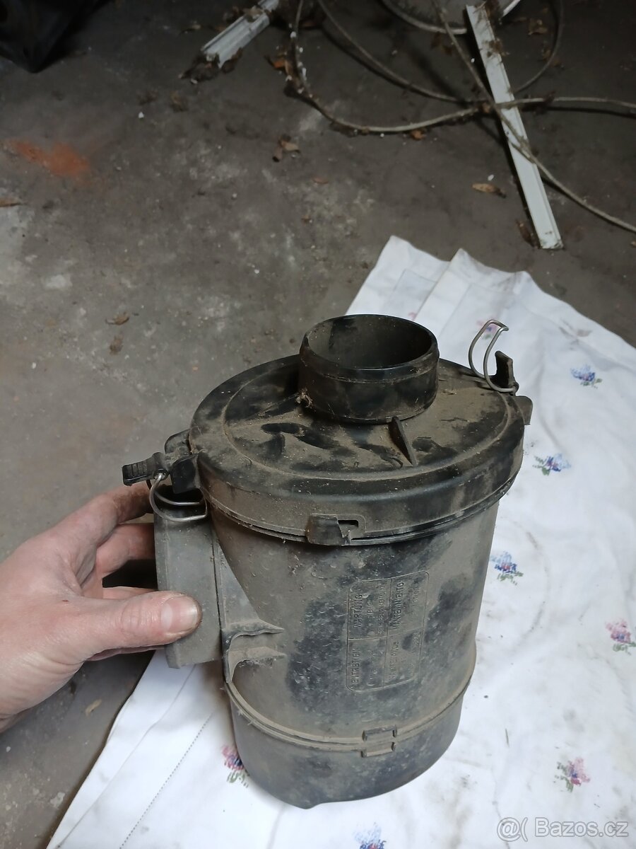 Peugeot 205 - díly sání - 15